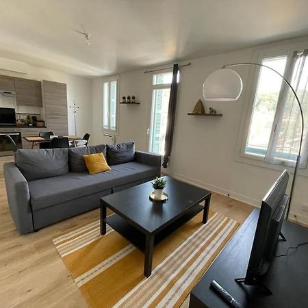 Appartement Avec Terrasse, Parking Gratuit Périgueux Dış mekan fotoğraf