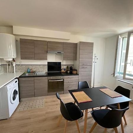 Appartement Avec Terrasse, Parking Gratuit Périgueux Dış mekan fotoğraf